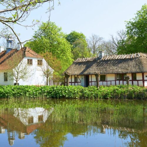 Skansen, czyli muzeum pod gołym niebem – żywa lekcja historii i kultury