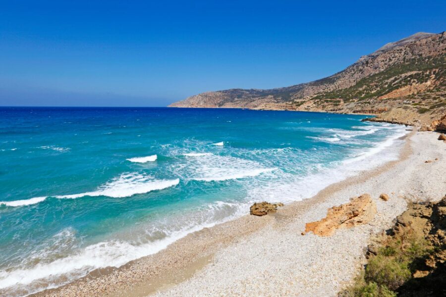 Najpiękniejsze plaże w Grecji – idealne miejsca na wakacje